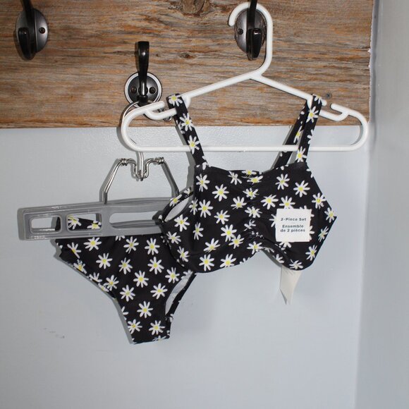 Old Navy Size 4T Daisy Bathing-Suit New - Picture 1 of 3